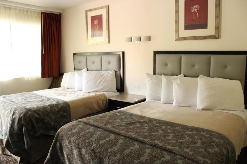 Deluxe Double Room interior